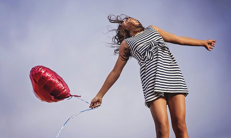 5 Strategies to Beginning the New Year on a Productive and Happy Note