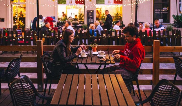 How To Help a Woman Feel Safer on a First Date